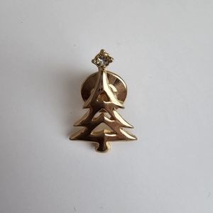 Avon Vintage Christmas Tree Rhinestone Gold tone metal Pin Brooch